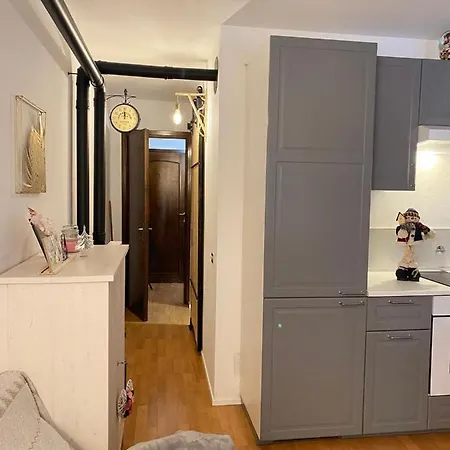 A 2,5 Km Da Apartment *
